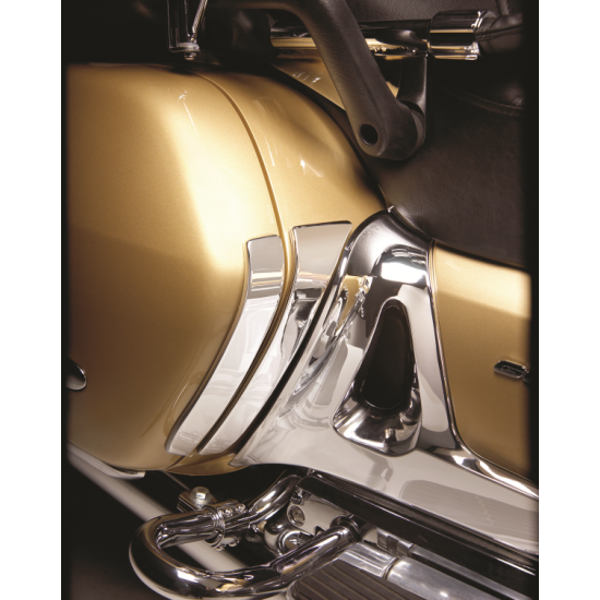 Rear Saddlebag Trim SCUFF PLTS GL1800 CHROME